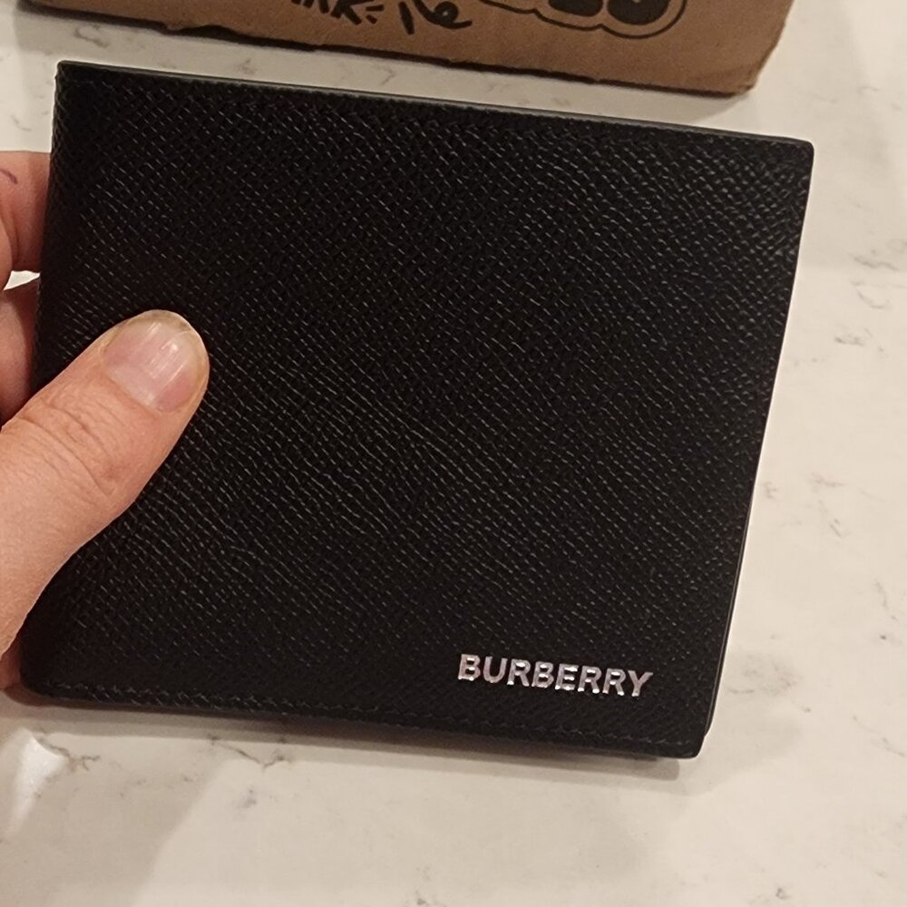 Mens Burberry Wallet